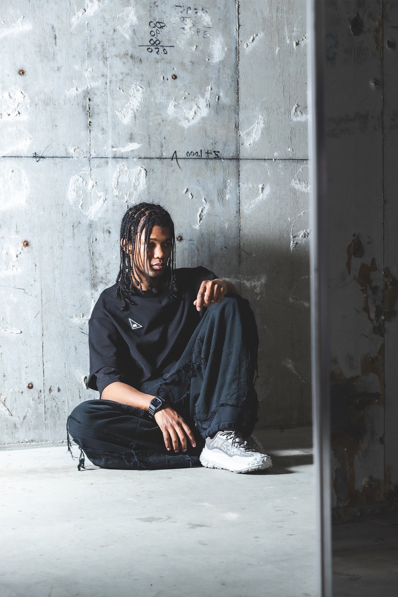 {IIII} レイヤードTシャツ | The Fourth Boundary