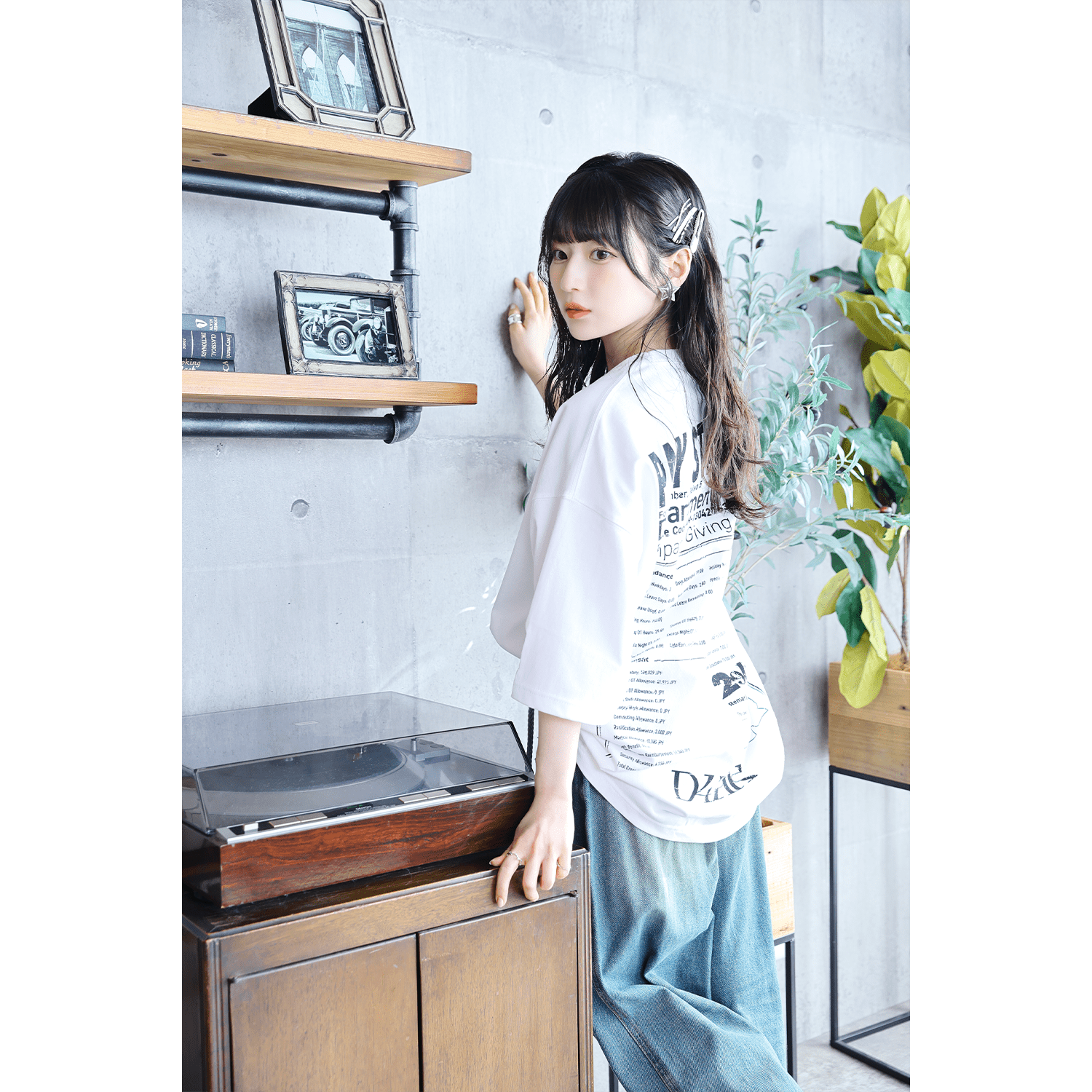 RESTRICTED：人の給与明細 Tシャツ